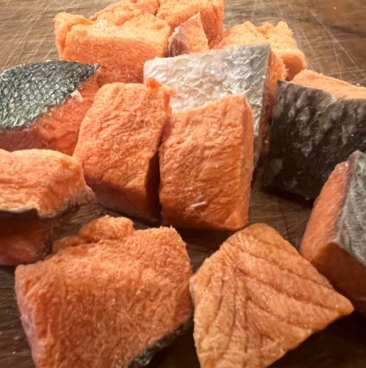 Private Label Salmon Bites FD - Totally Raw